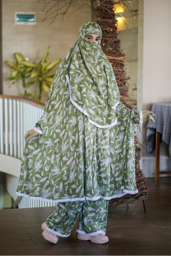 WhatsApp_Image_2025_10_12_at_19_09_20_7f8a29bc-600x900